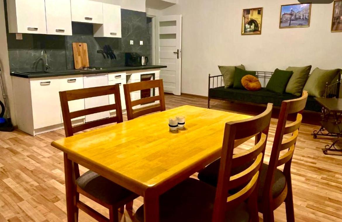 לובלין Apartamenty Krakowskie 1 מראה חיצוני תמונה